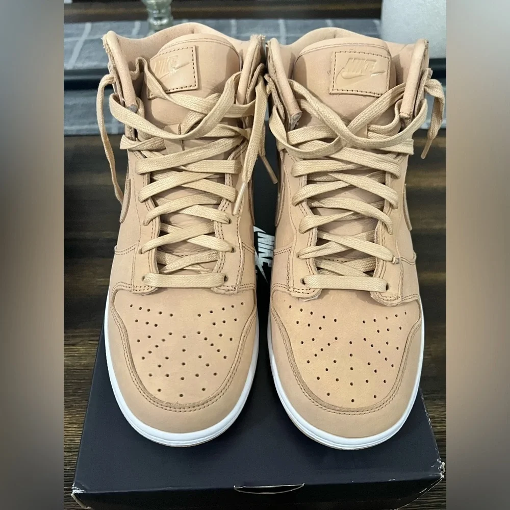 Nike Dunk High Vachetta Tan Size 8.5
